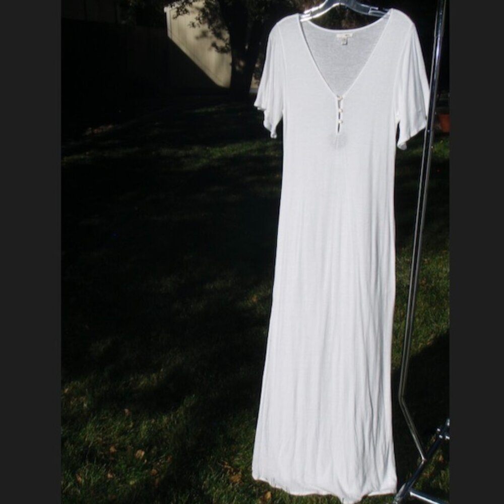 High Side Splits Maxi Dress